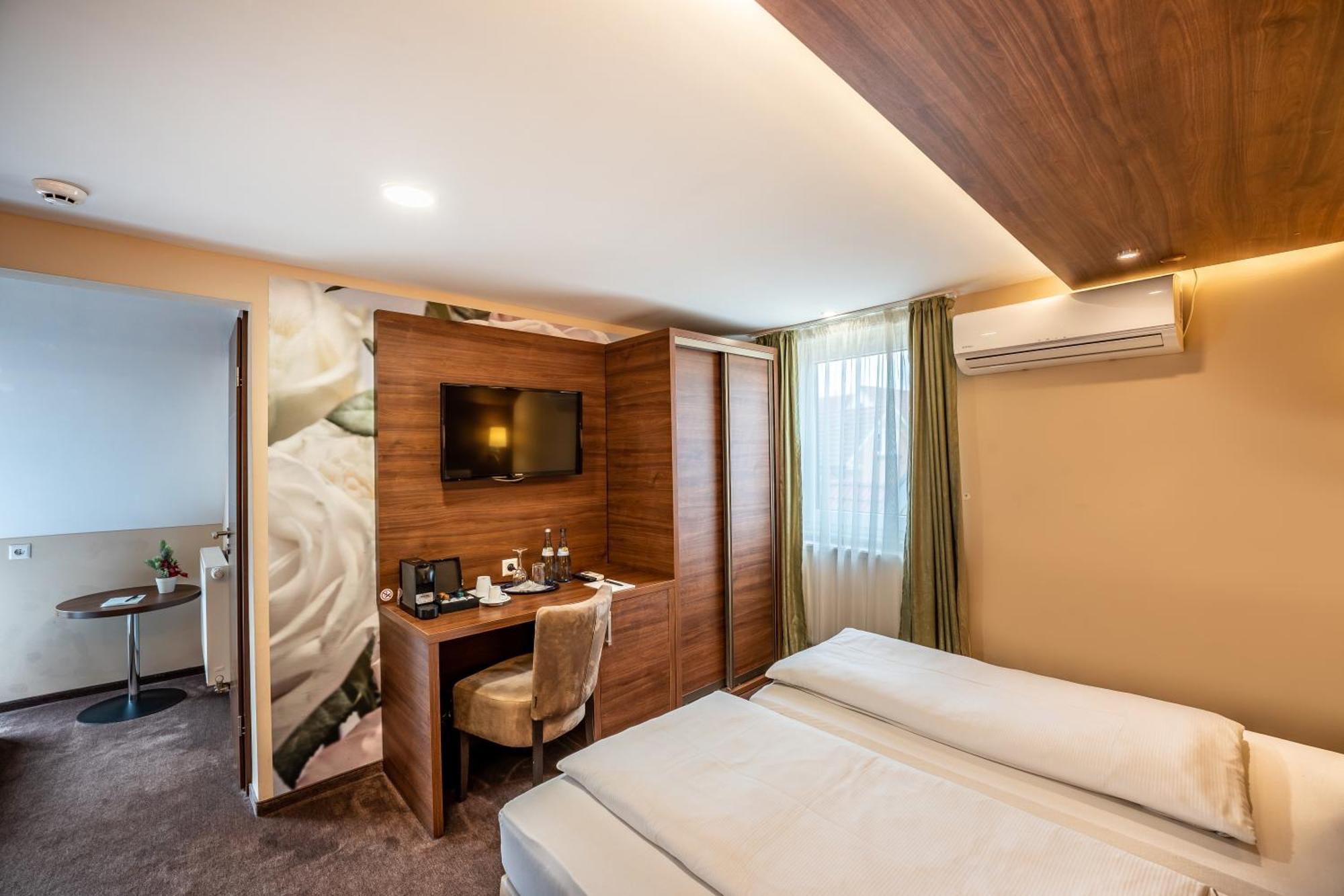 Stadthotel Reutlingen Extérieur photo